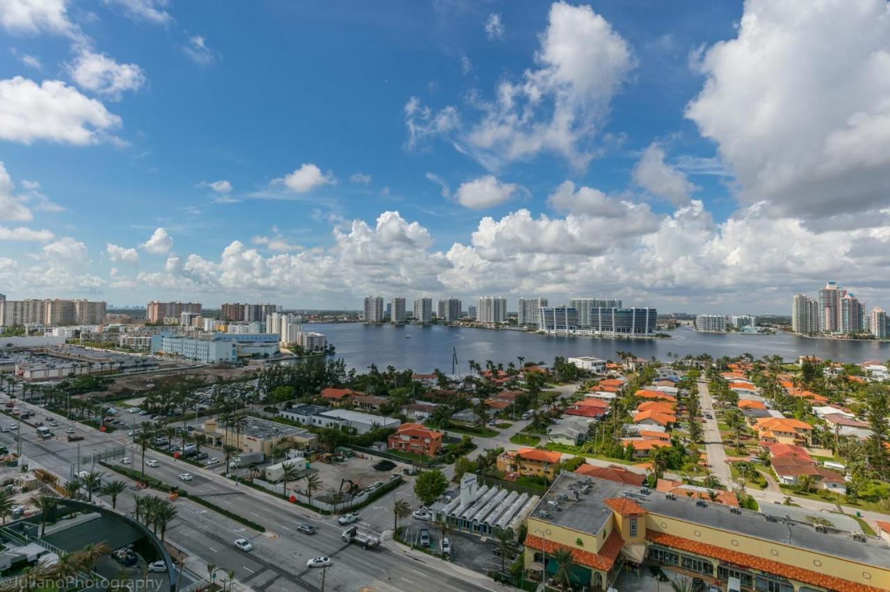 Ocean View 25Th Floor At Marenas Beach Resort By Ammosfl マイアミビーチ エクステリア 写真